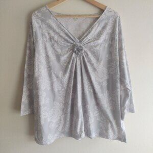 Garnet Hill Gray Floral V-Neck Tee XL Soft Knit Green Cotton Lounge Top